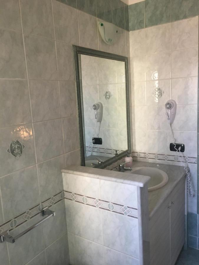 Nidama House Bed & Breakfast Наполи Екстериор снимка